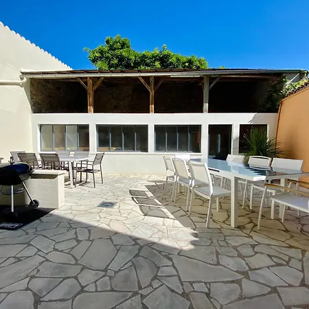 Villa Grande surface 252m2 jusqu'à 15 personnes avec terrasse - Barbecue , baby foot et parking gratuit - Malo Leone à Mauleon Extérieur photo